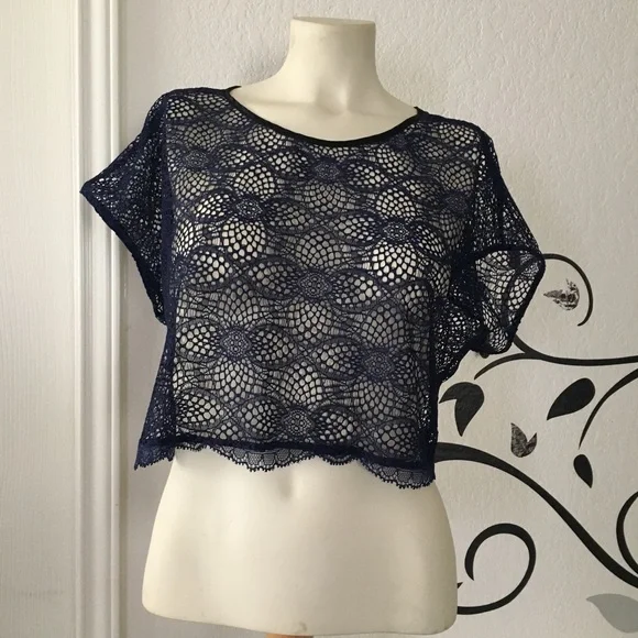 Navy blueVictoria’s Secret crochet lace be… - Picture 2 of 13